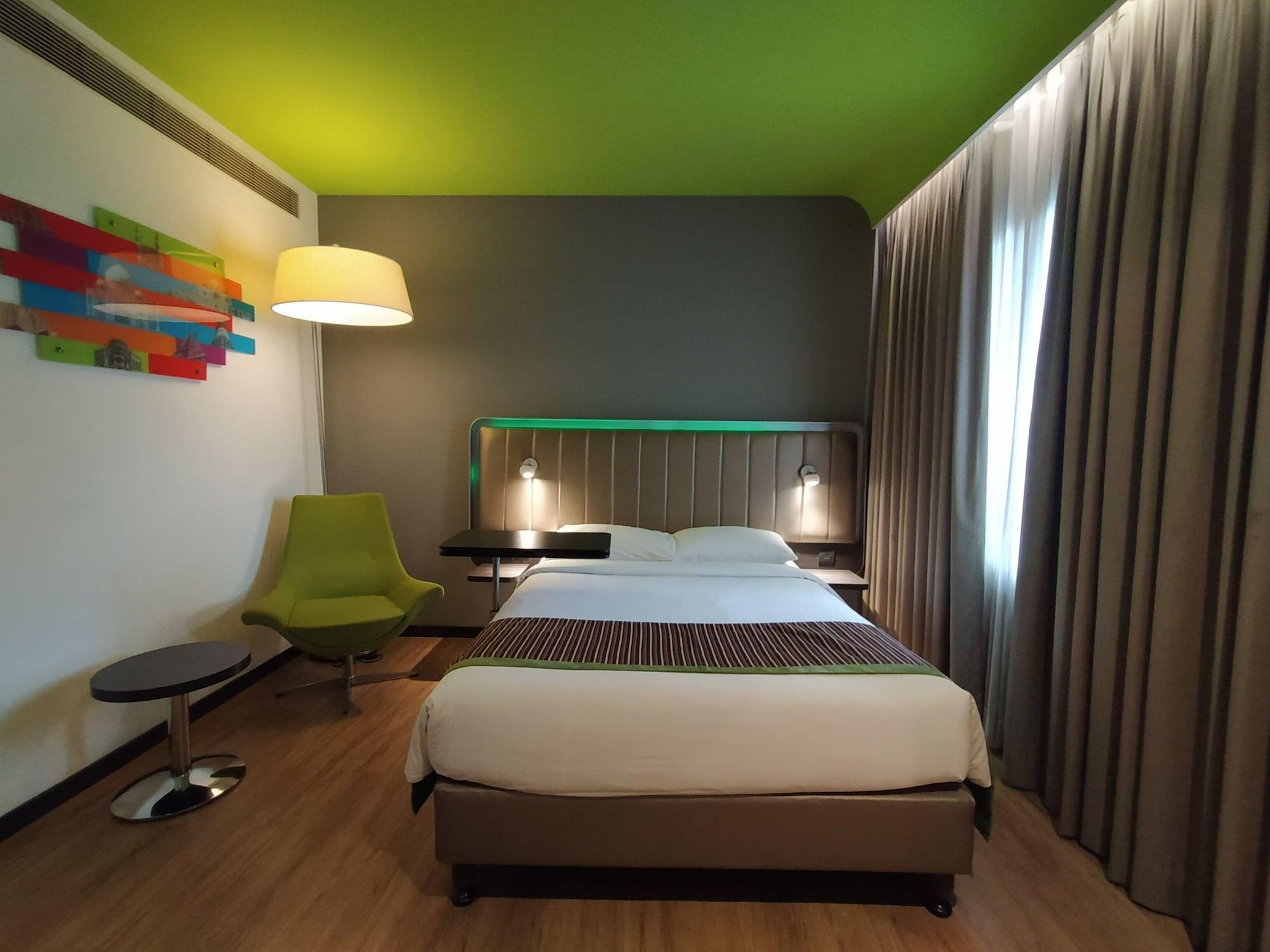 Park Inn By Radisson,South Delhi Nueva Delhi Exterior foto A room at the hotel